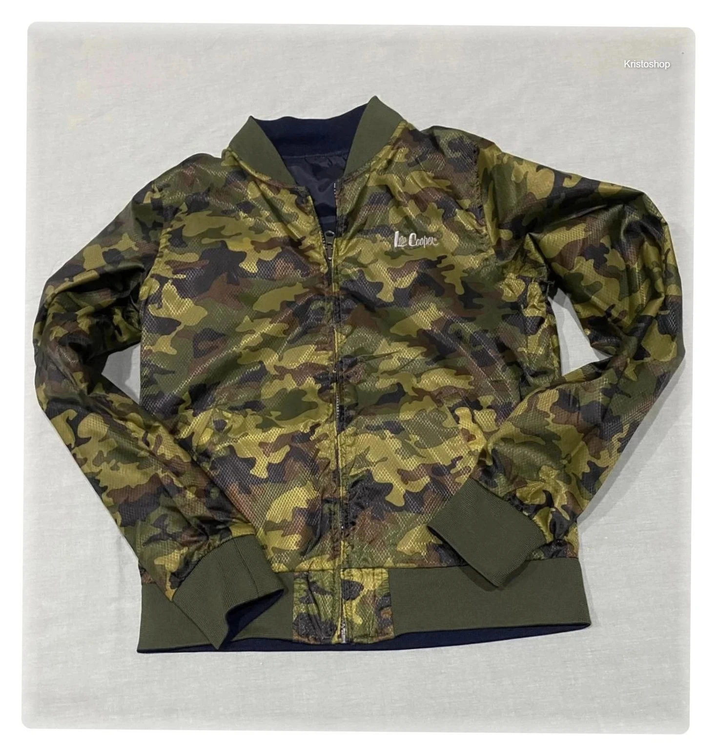 Chaqueta 2-en-1 Lee Cooper Reversible negra y camuflaje Fullzip Crewneck Talla XS – photo 11